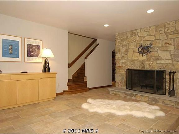 3rd image of 4132 41st St N