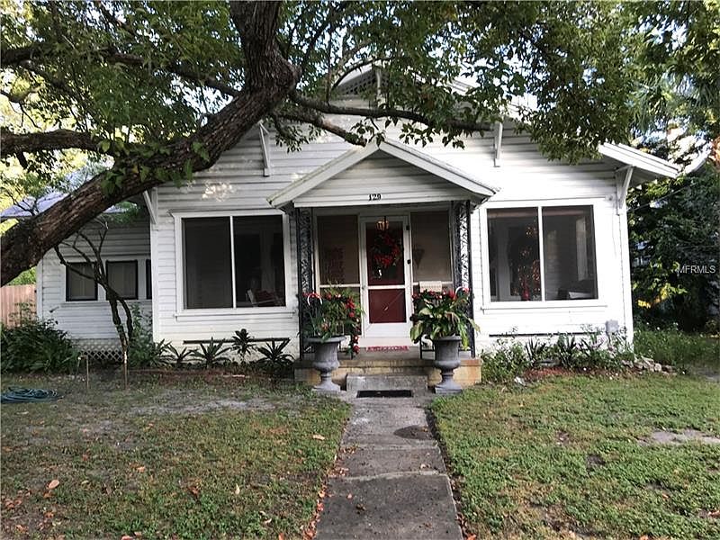 1st image of 129 S Mills Ave