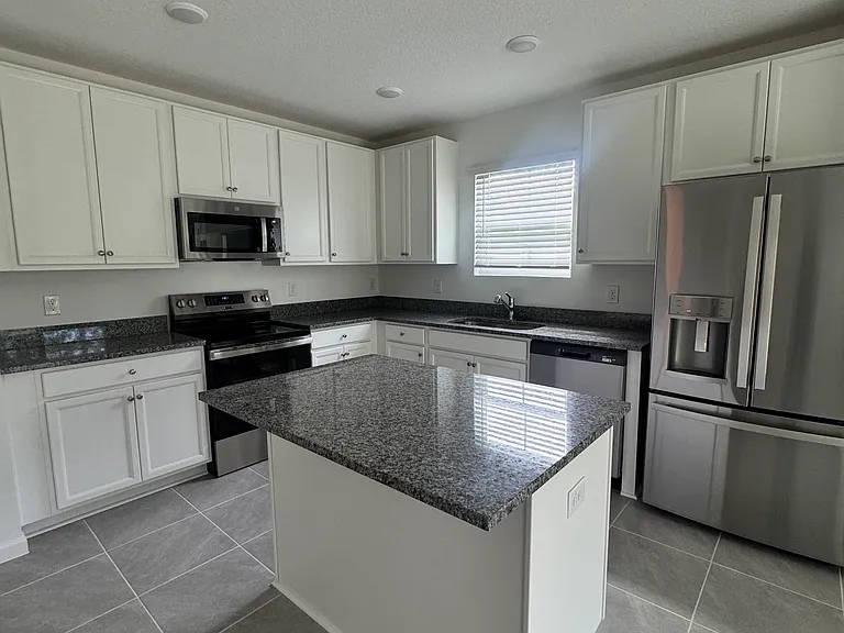 8042 SW Highway 484 — Photo 13