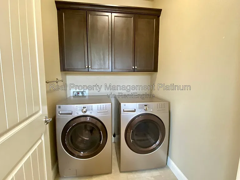 2141 W Juliet Way — Photo 7