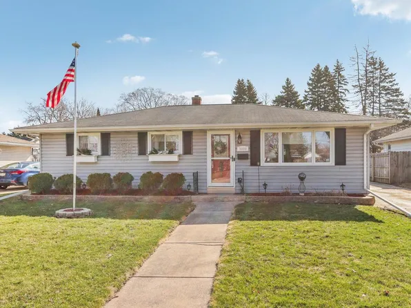 3039 92nd STREET, Sturtevant, WI 53177