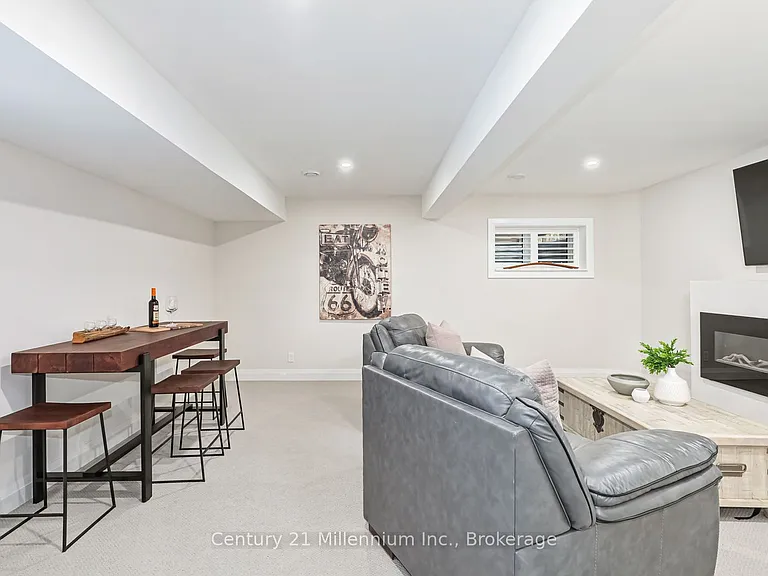 168 Yellow Birch Cres — Photo 34