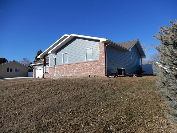 4th image of 2436 Deaver Dr