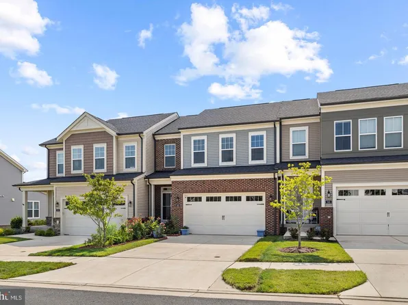 243 Smokebush Dr, Stafford, VA 22554