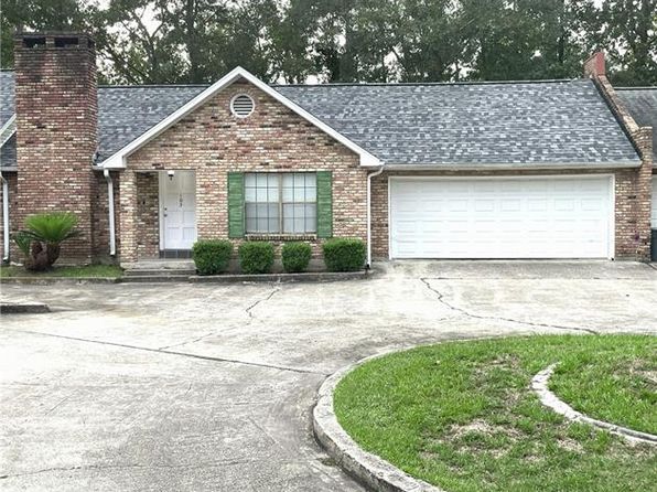 103 Wildwood Dr
