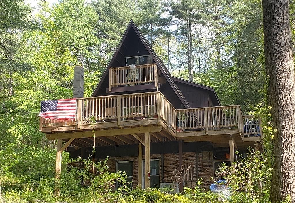 122 Lake Mattawa Rd, Orange, MA 01364 Zillow