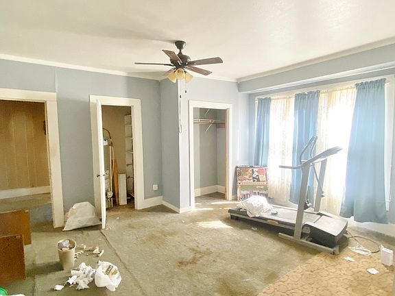 4th image of 1008 Church St