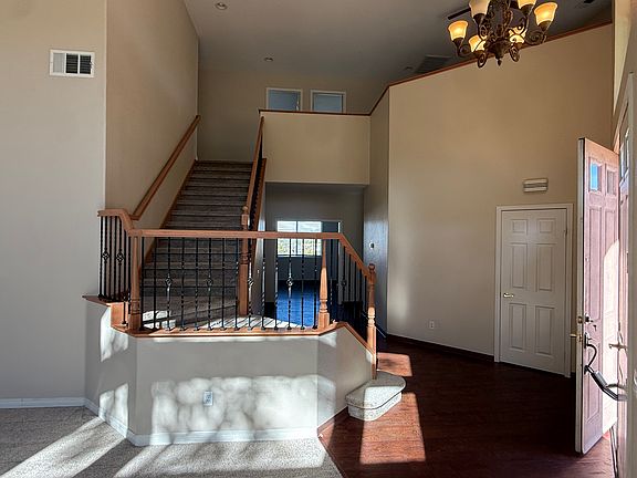 3rd image of 3110 Bel Air Ct
