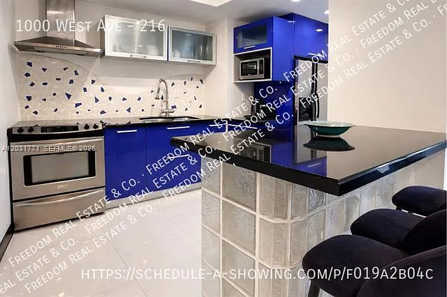 1000 West Ave #216 — Photo 7