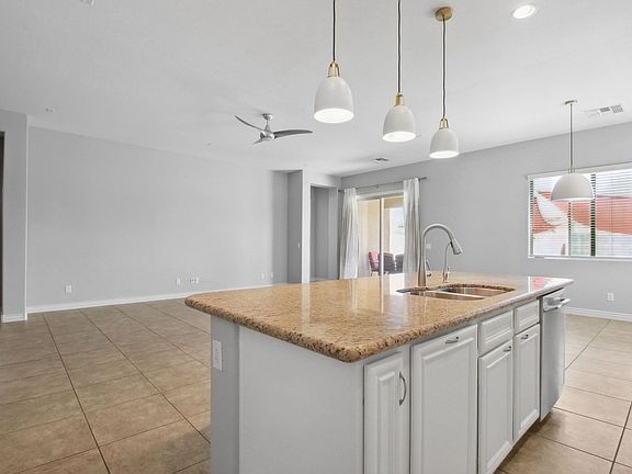 5th image of 7410 W Buckskin Trl