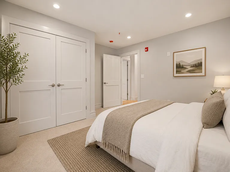 1209 Littleton Rd #1C — Photo 8