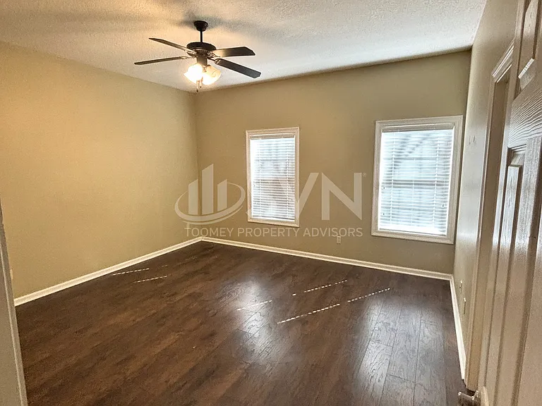 1716 W Hill Ave #C — Photo 13