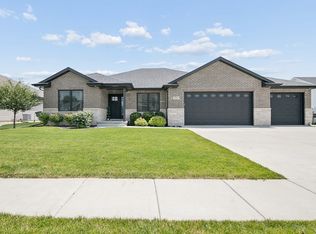 2254 Trappers Ln, Bourbonnais, IL 60914