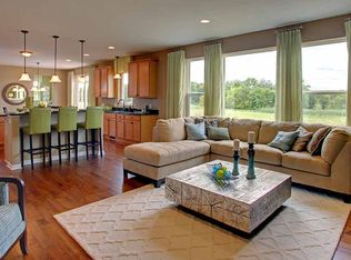 4074 Holasek Path, Chaska, MN 55318