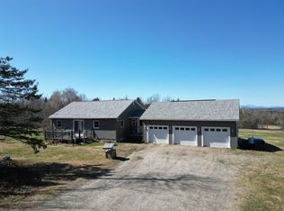 303 Phinney Farm Rd, Lincoln, ME 04457
