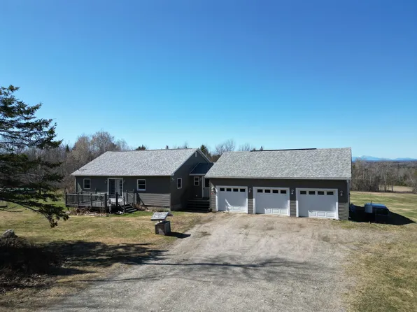 303 Phinney Farm Road, Lincoln, ME 04457