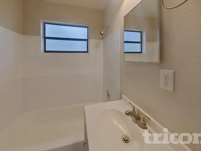2703 Arlex Dr E — Photo 15