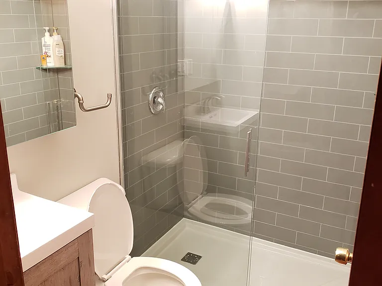 909 S Aberdeen St #2F — Photo 9