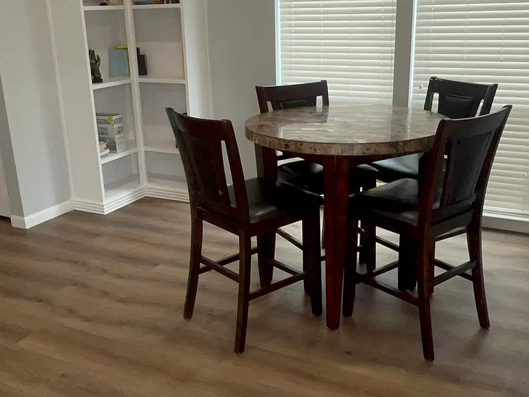 7145 Fair Oaks Ave #31 — Photo 2