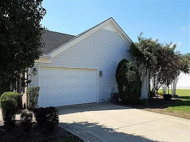 2108 Cason Trl — Photo 8