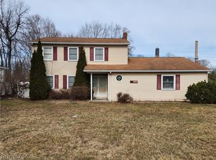 34699 Lake Shore Blvd, Timberlake, OH 44095