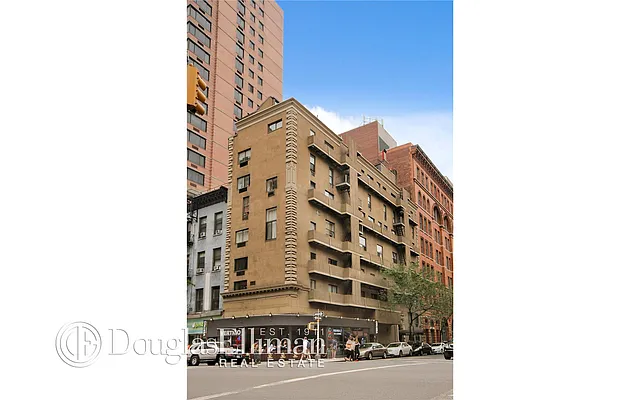 Sold by Douglas Elliman | media 10