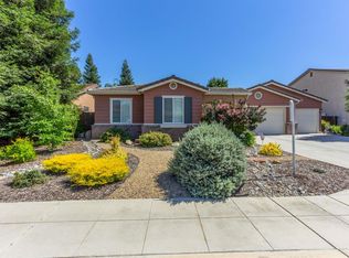 2938 Wrenwood Ave, Clovis, CA