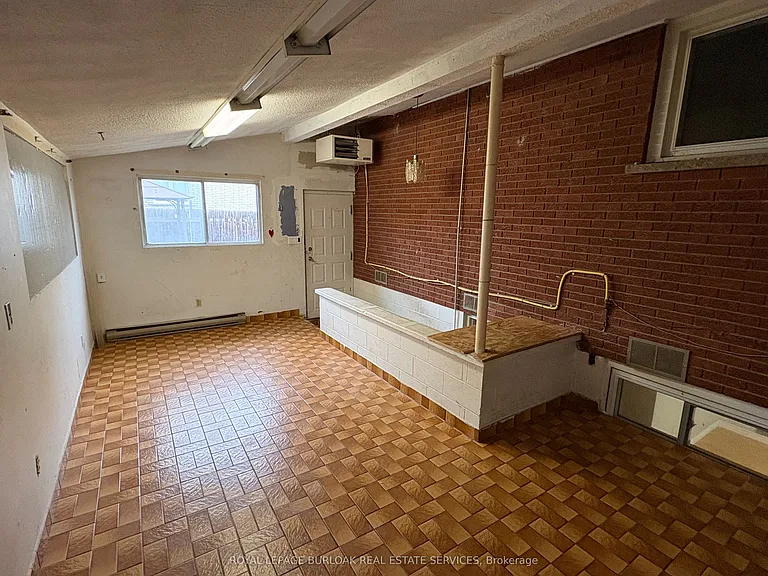 249 Federal St #LOWER — Photo 19