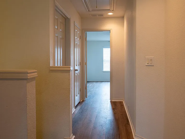 2209 Glacier Park Ln — Photo 13