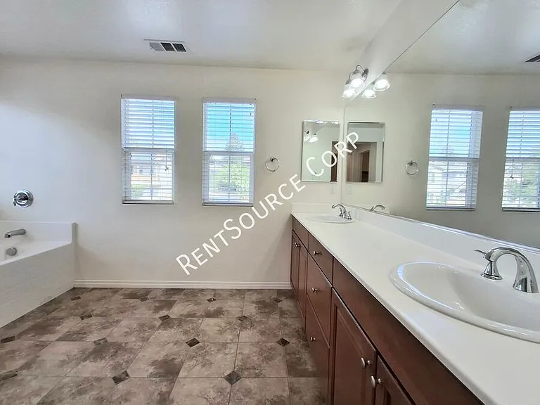 28408 Camino Del Arte Dr — Photo 30