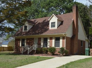 202 Trillingham Ln, Cary, NC 27513