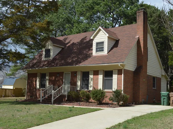 202 Trillingham Ln, Cary, NC 27513