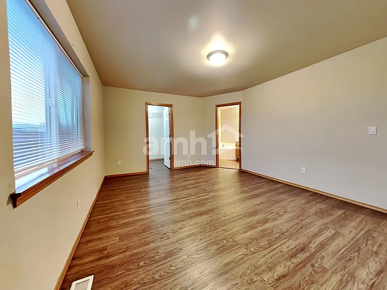 16625 91st Ave SE — Photo 8