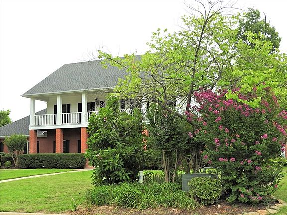 2nd image of 45 Stonehenge Dr