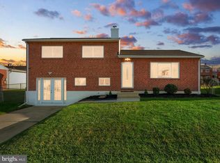 1011 Southridge Rd, Catonsville, MD 21228