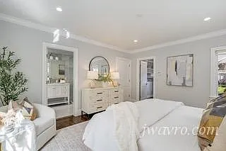 325 Moncada Way — Photo 9