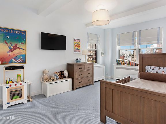 5th image of 785 Park Ave APT 15A