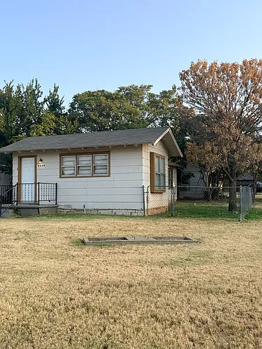 3200 Avenue R Photo 1