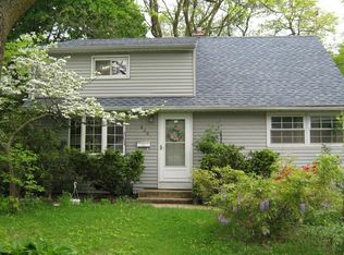 439 Warfield Rd, North Plainfield, NJ 07063