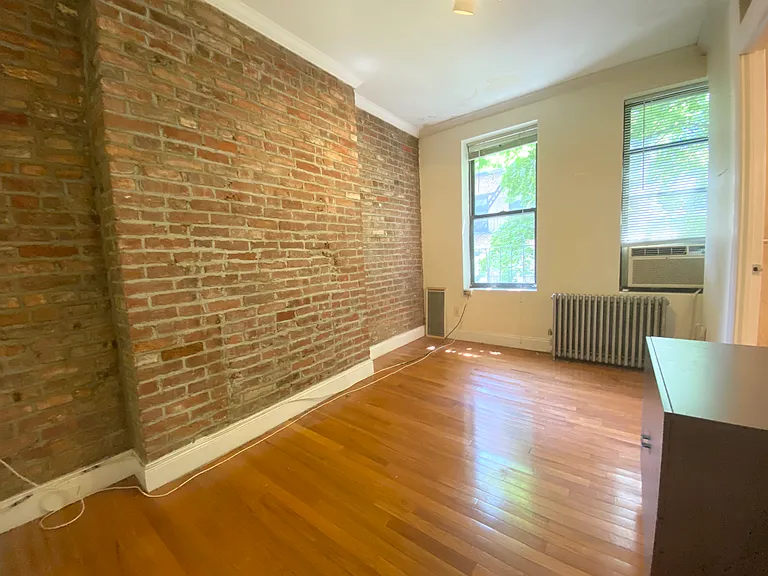 63 Sullivan St #2E — Photo 9