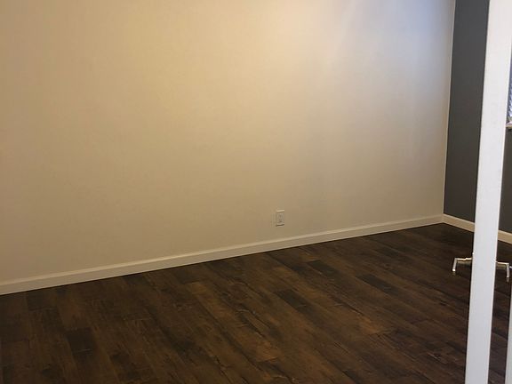 3rd image of 6629 Crenshaw Blvd