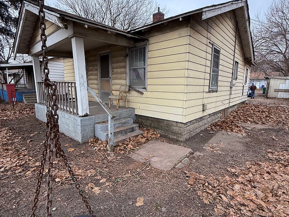 1st image of 1028 E Garfield Ave