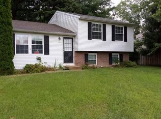 11414 E Whistler Dr, Indianapolis, IN 46229