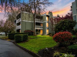 Oakbrook Country Club Condominiums, Lakewood, WA 98498