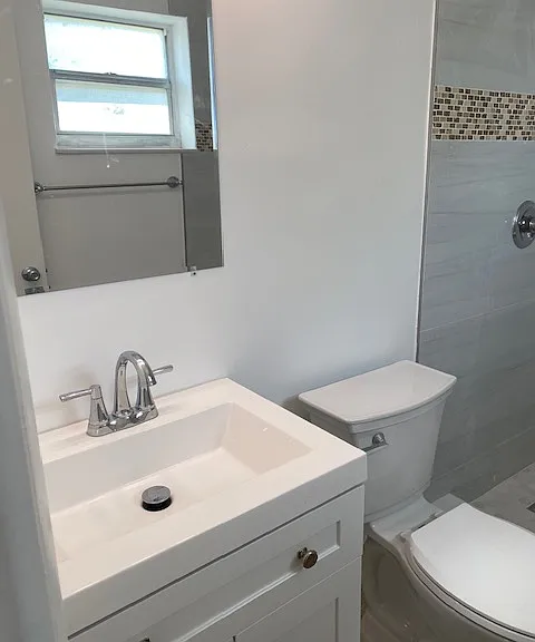 1878 NW 24th St #5 — Photo 1