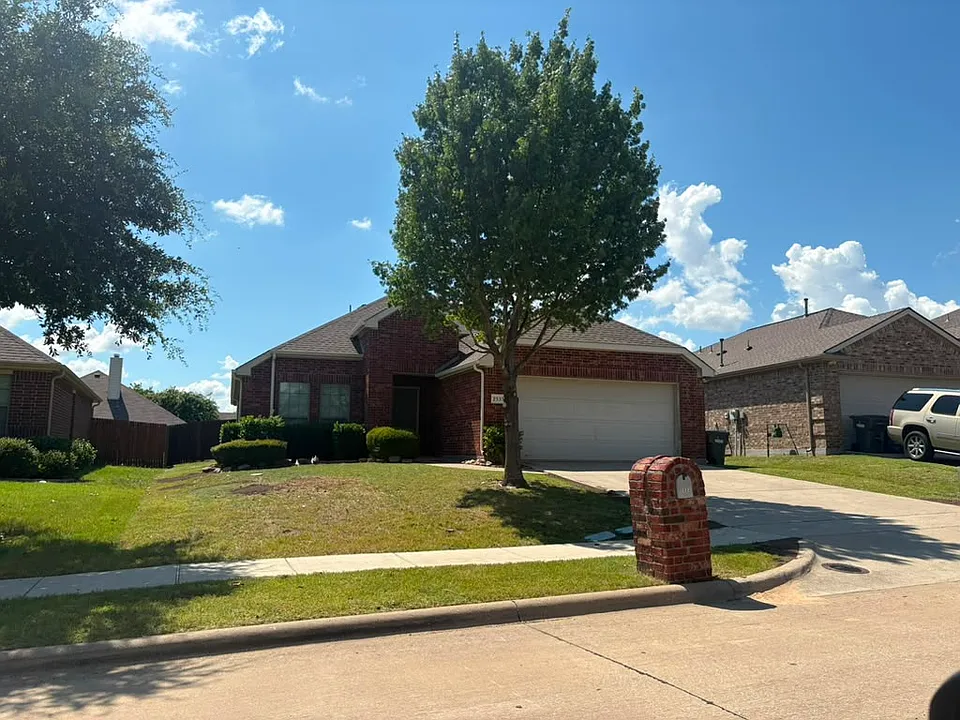 2533 Slalom Dr