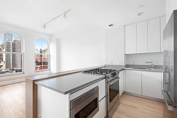 Sold by Brown Harris Stevens | media 26