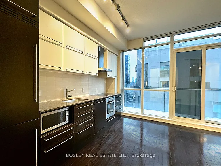 770 Bay St #2708 — Photo 2