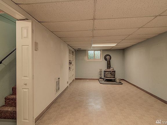 5th image of 13008 12th Ave S