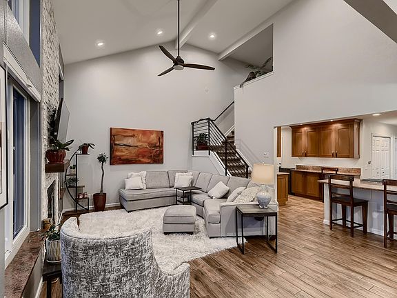 3rd image of 4563 S Abilene Cir